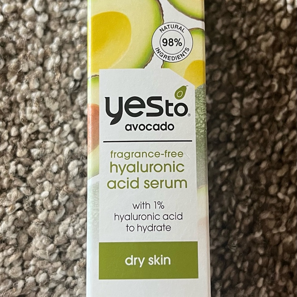 Yes to Avocado Hyaluronic Acid Serum - Green